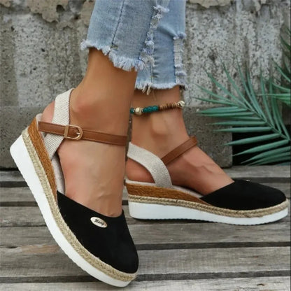 Sandalias ComfyChic Estilo elegante. Plataforma ligera.